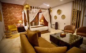 Coastline Resort
