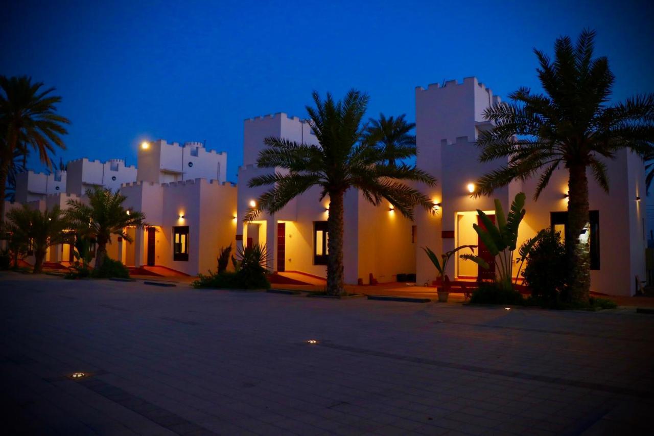 Coastline Resort Al-Musannah Exterior photo