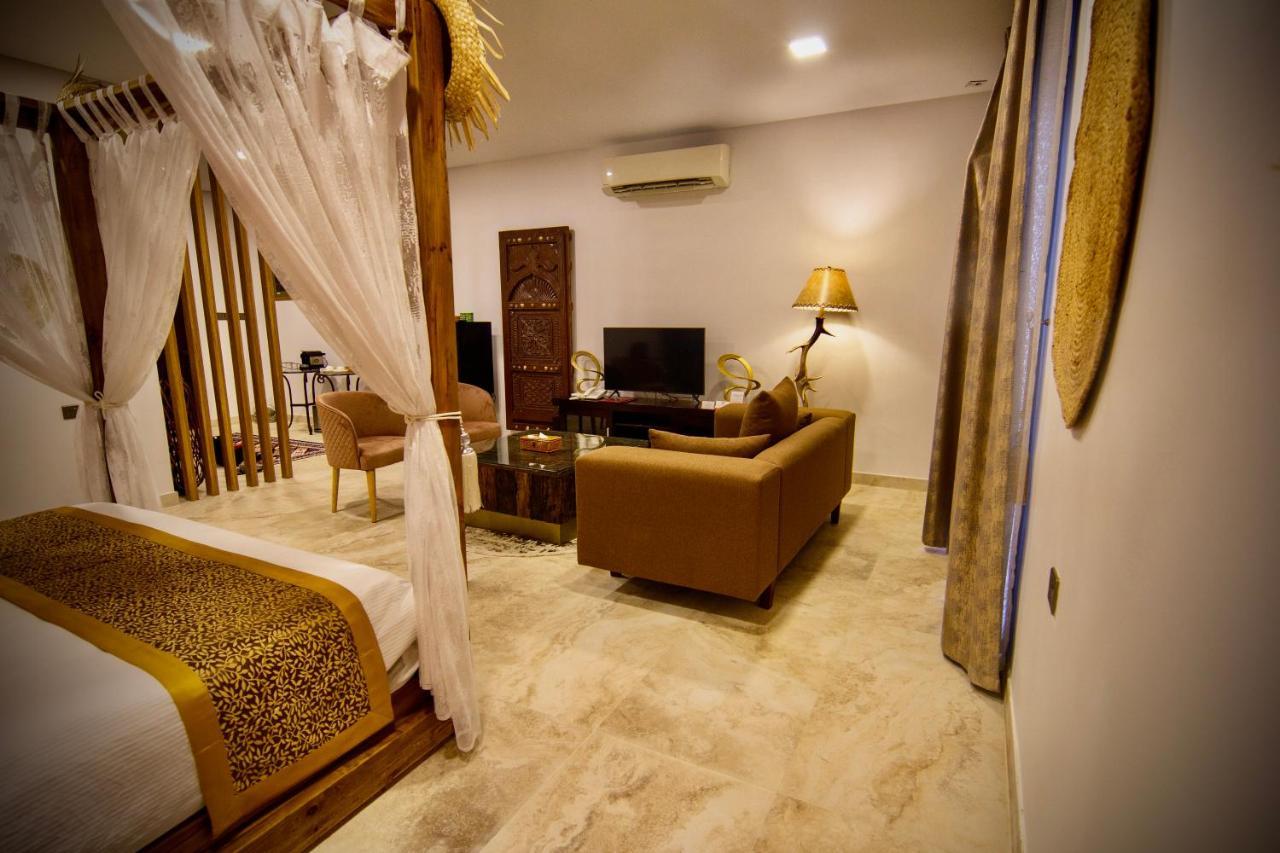Coastline Resort Al-Musannah Exterior photo