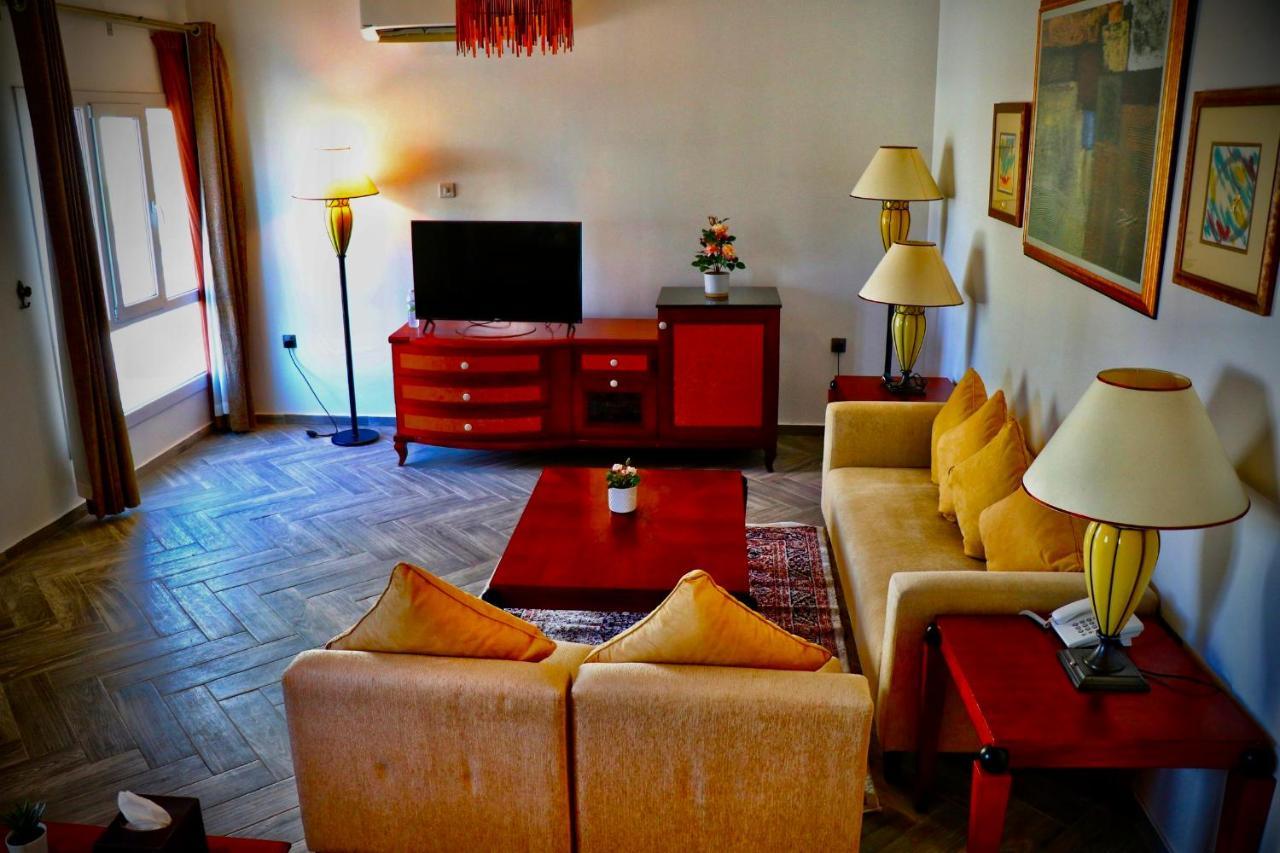Coastline Resort Al-Musannah Exterior photo